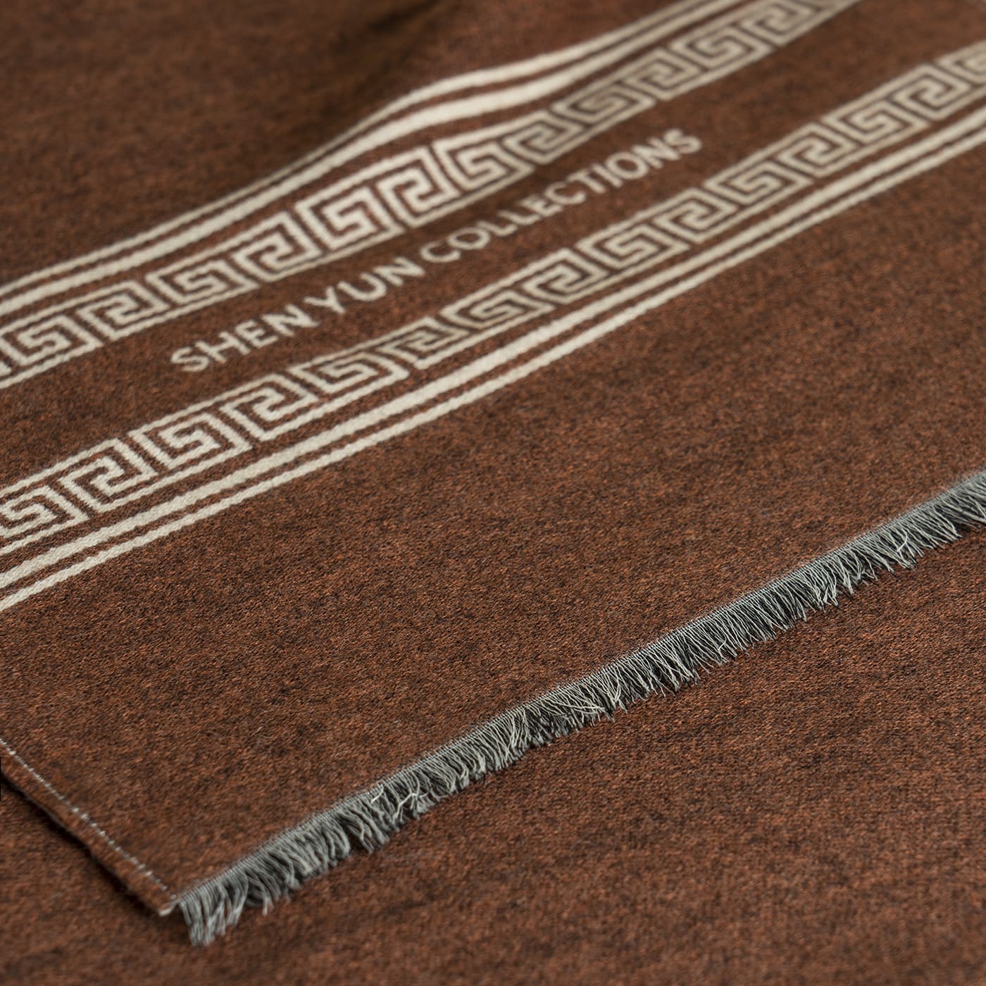 Han Xin Scarf Image 3 | Shen Yun Collections