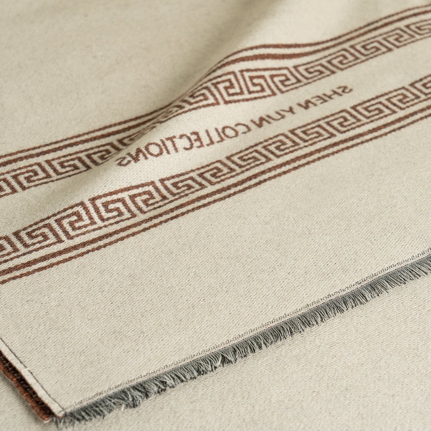 Han Xin Scarf Image 4 | Shen Yun Collections