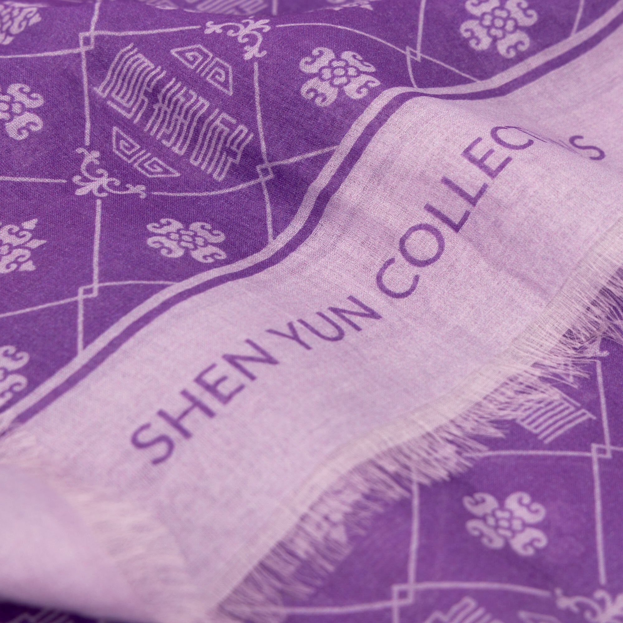 Zhen Shan Ren Long Scarf Purple